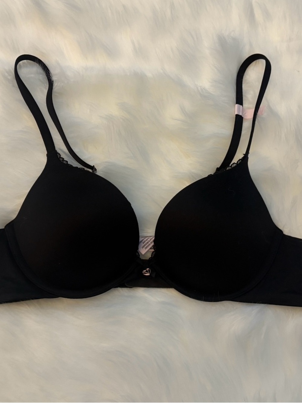 Victoria's Secret Body By Victoria Push-Up Smooth Bra